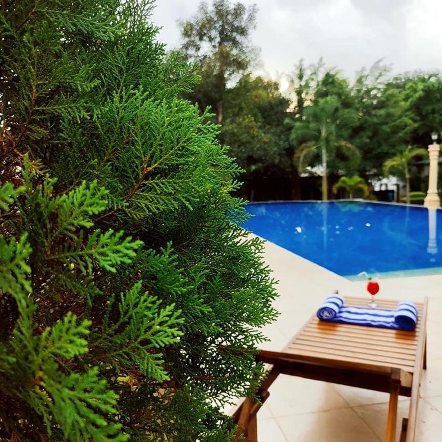 Seethawaka Regency Avissawella Exterior foto