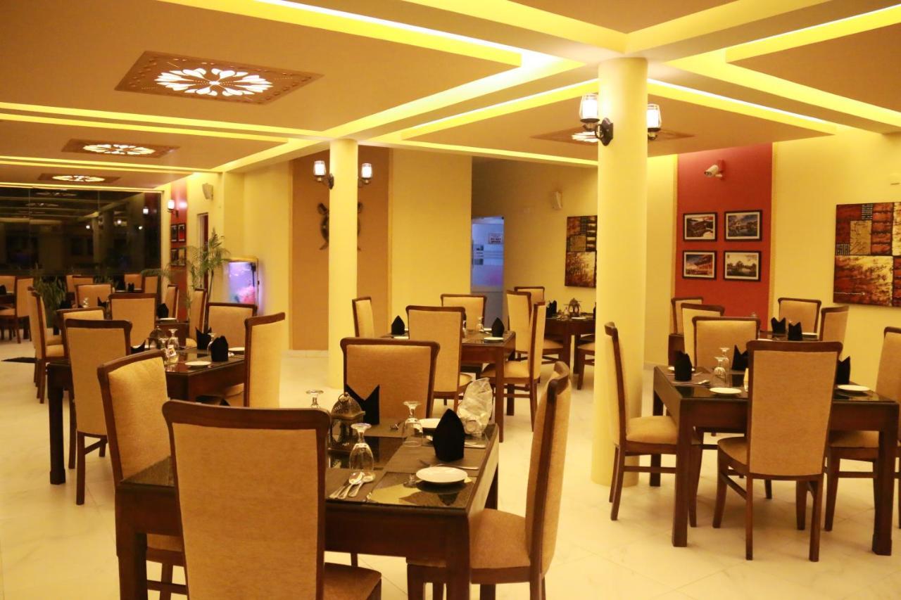Seethawaka Regency Avissawella Exterior foto